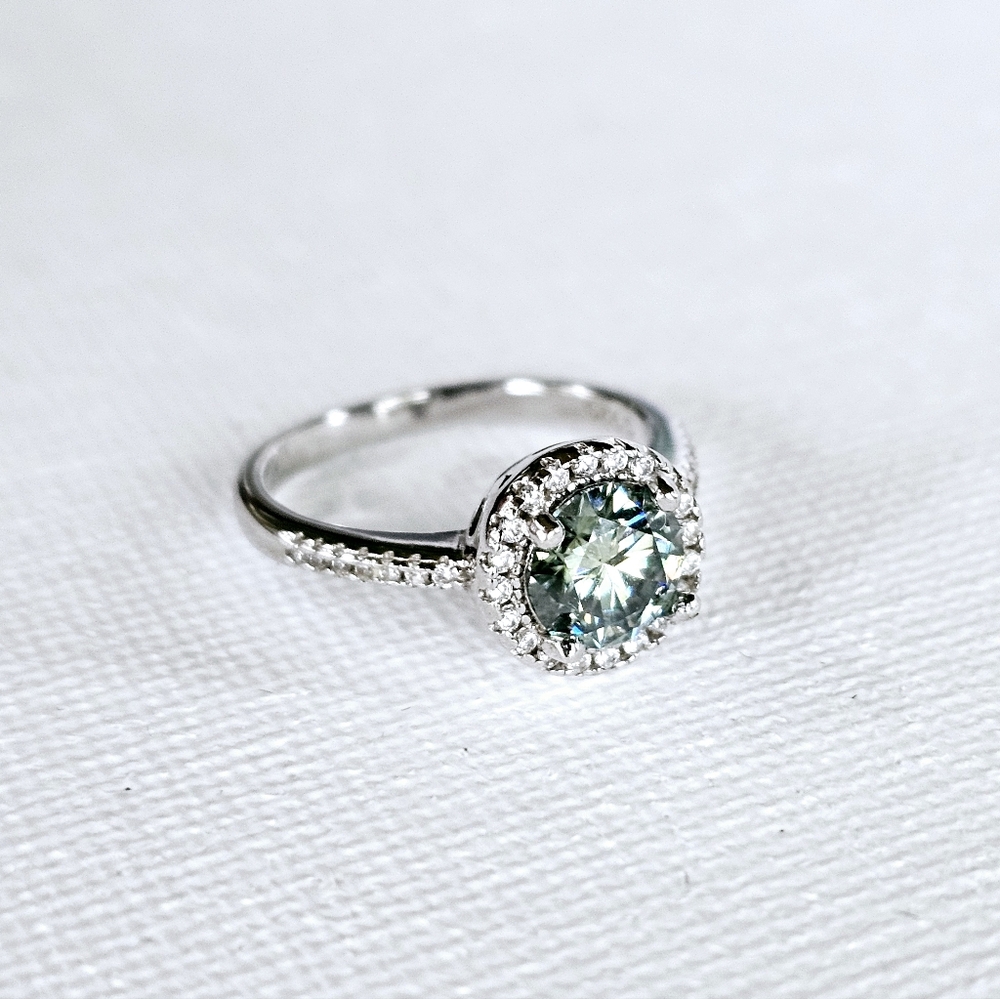 Certified GRA Green Moissanite Ring 18k White Gold over Sterling Silver … - Picture 3 of 14